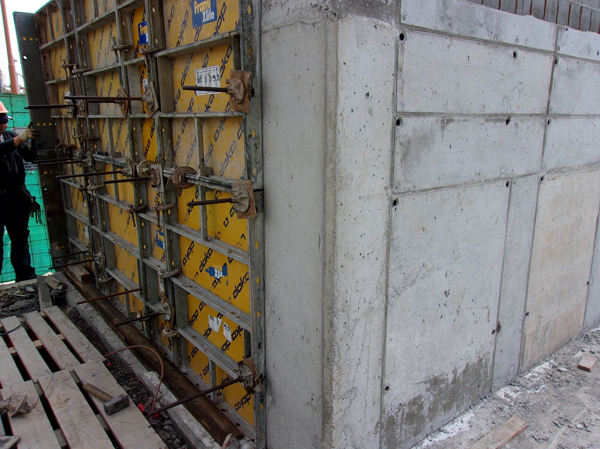 Y. P. F - Refinería La Plata